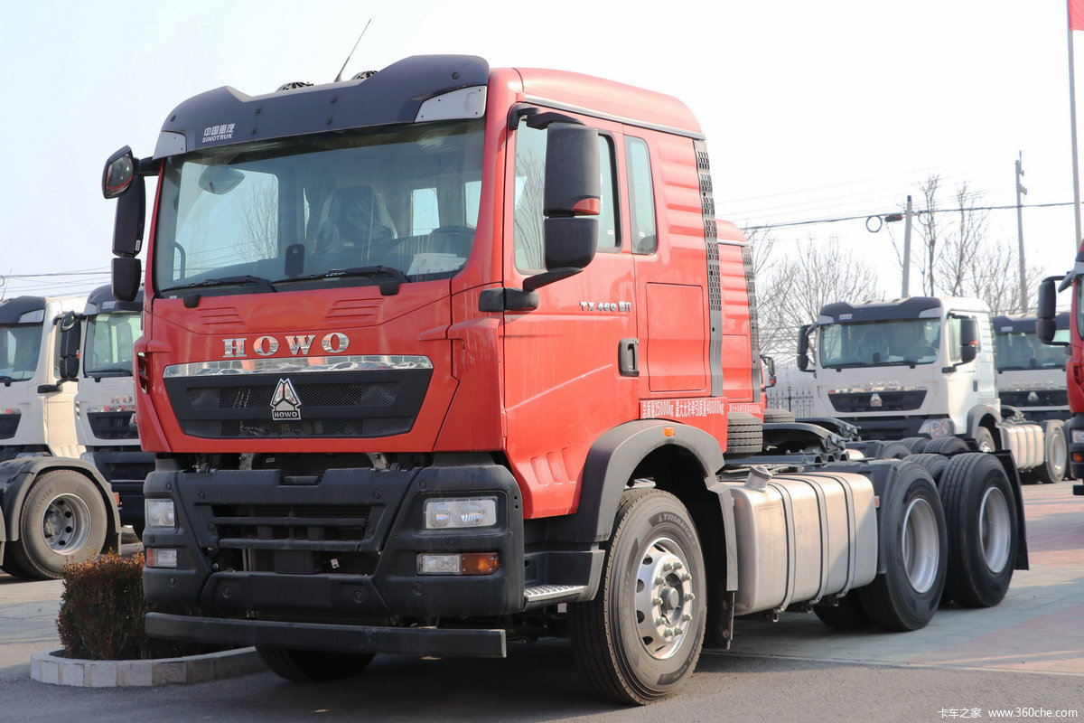 HOWO/ TX – Tractor trucks in Angola